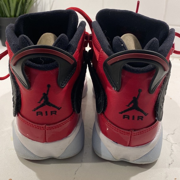 Jordan Six Rings ‘Gym Red’ - Picture 5 of 6